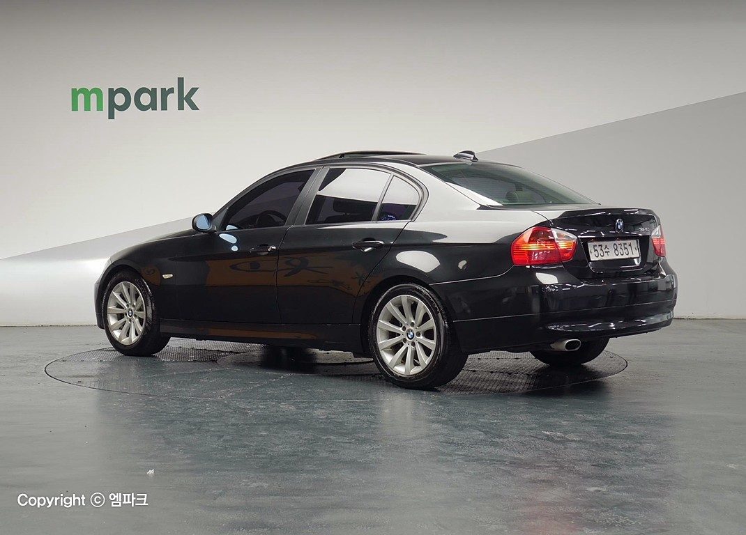 2007 BMW 3 Series (5Gen) 320i