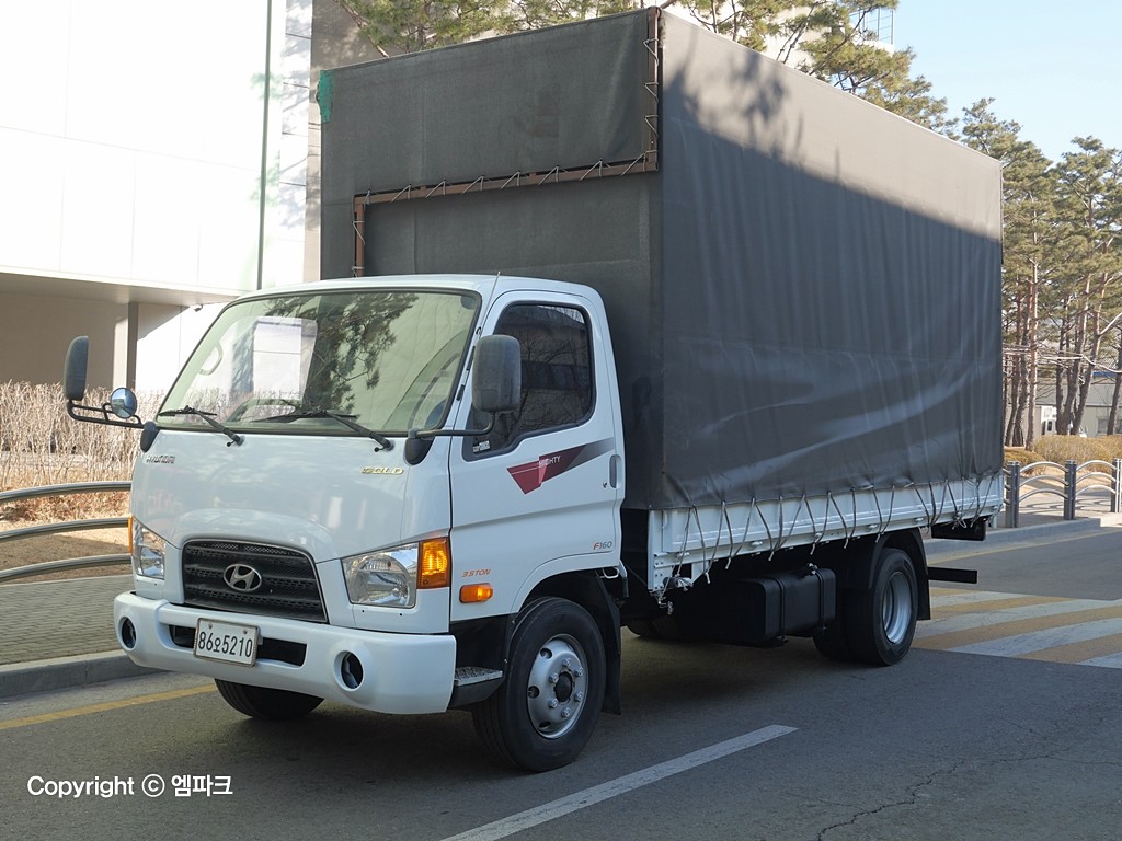 2011 HYUNDAI e-MIGHTY 3.5 ton General Cap Jang axis