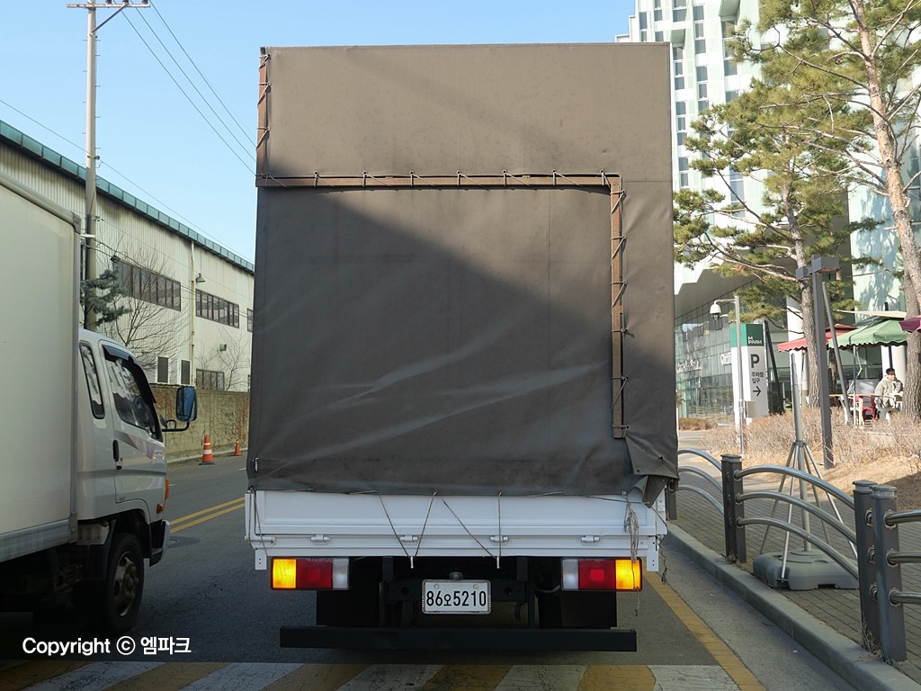 2011 HYUNDAI e-MIGHTY 3.5 ton General Cap Jang axis