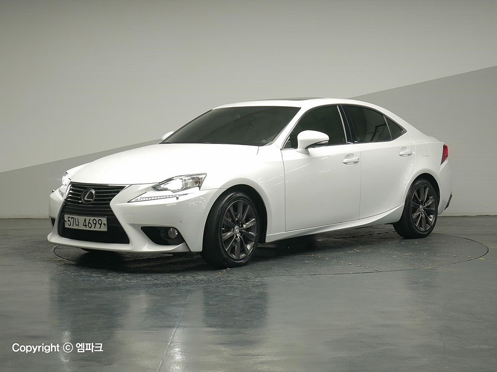 2014 LEXUS IS 250 Supreme