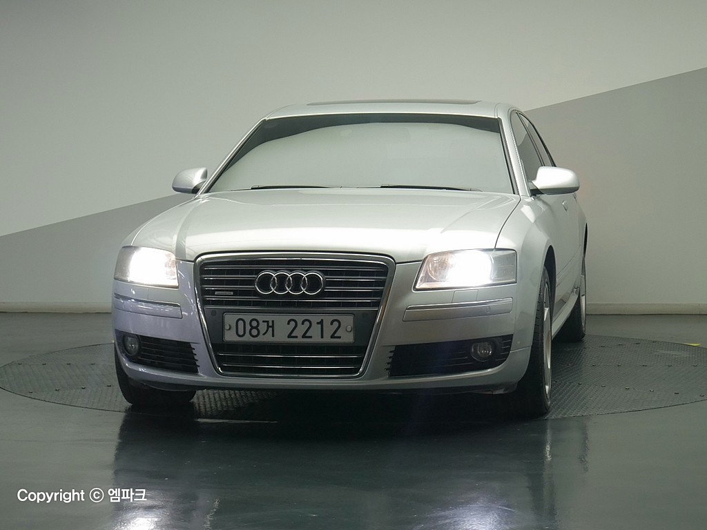 2006 AUDI A8 (2Gen) 3.2 FSI Quattro