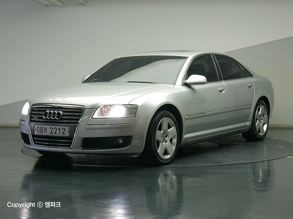 2006 AUDI A8 (2Gen) 3.2 FSI Quattro