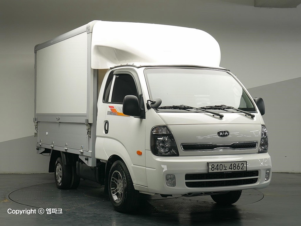 2019 KIA BONGO 3 Wingbody 1 ton