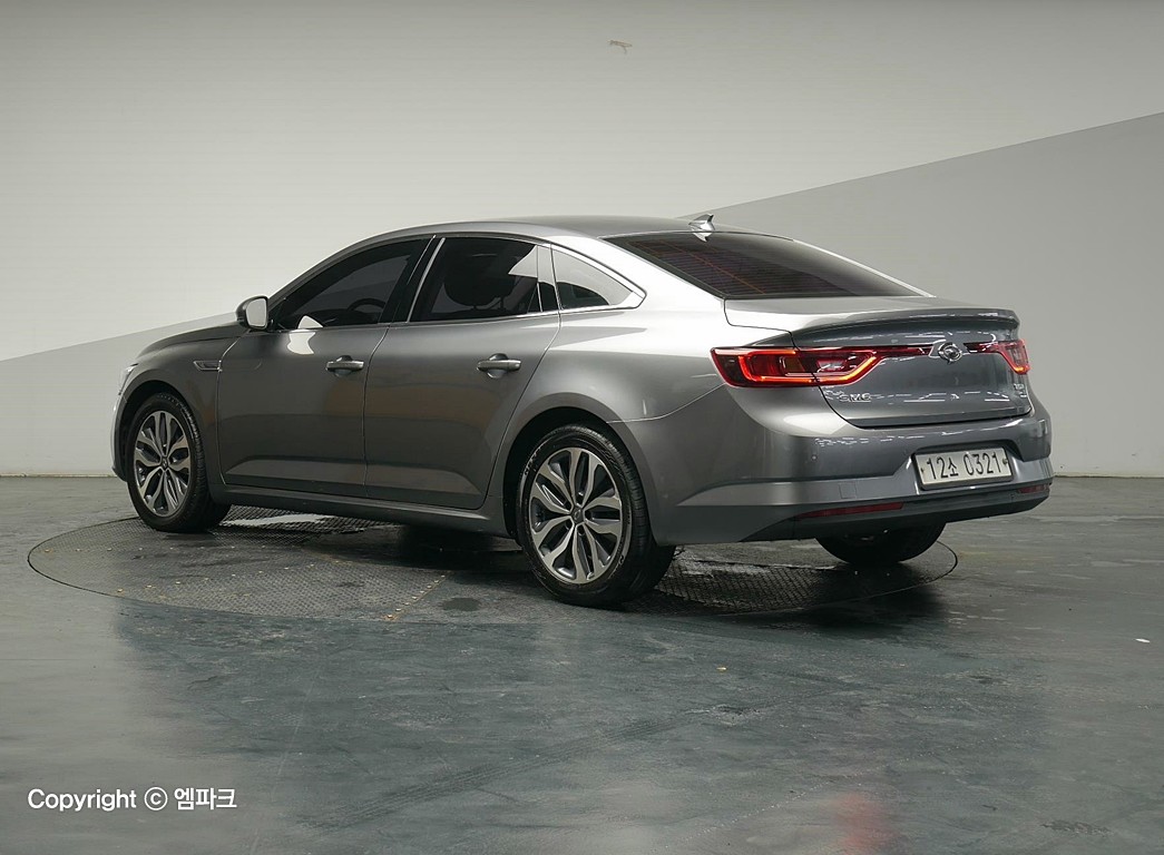 2016 RENAULT KOREA SM6 2.0 LPE Disabled