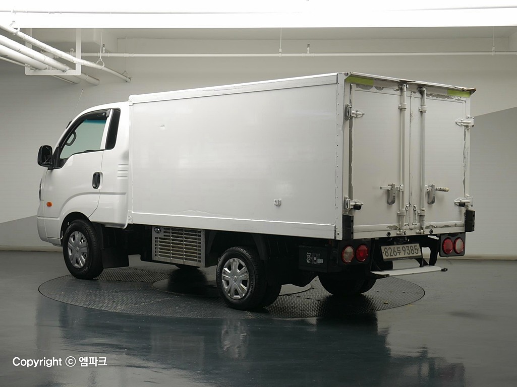 2019 KIA BONGO 3 Frozen tower 1 ton king cap low