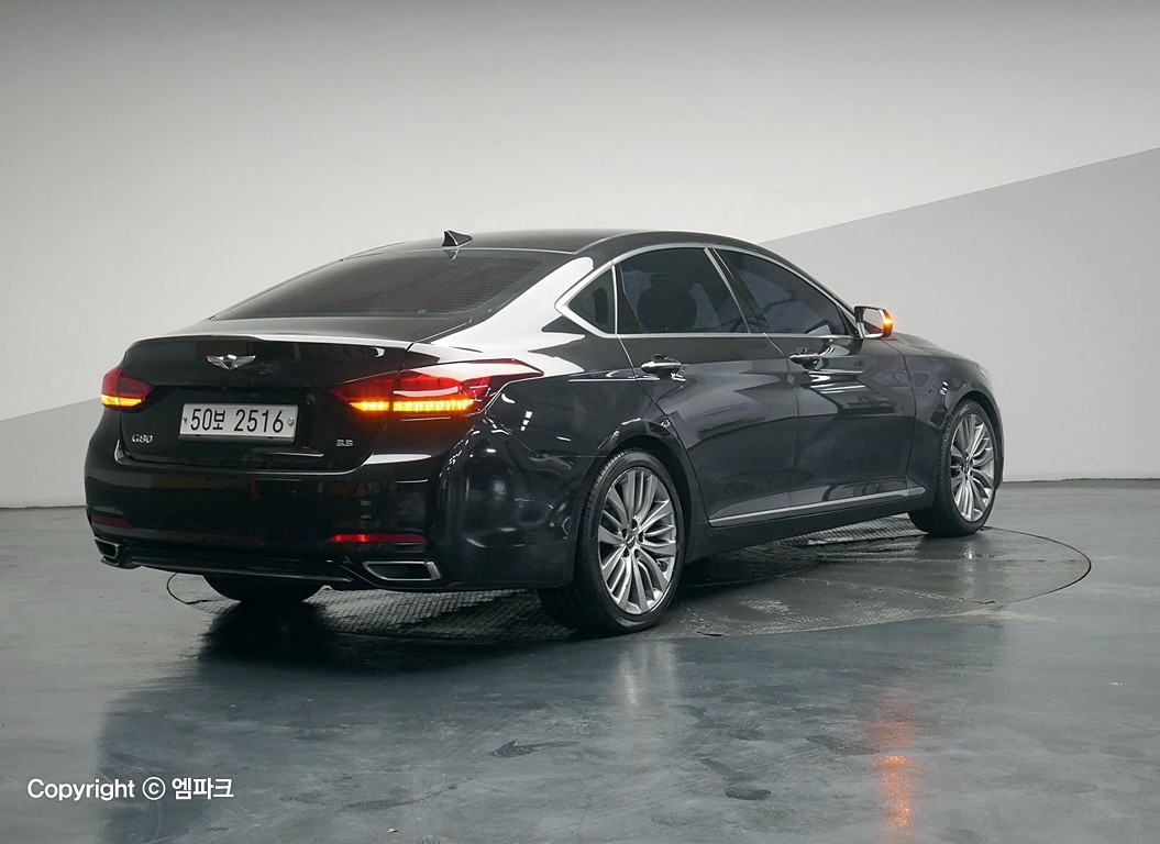 2018 GENESIS G80 3.3 GDI Prestige