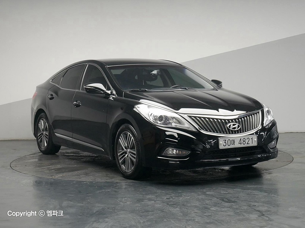 2014 HYUNDAI GRANDEUR HG HG 240 Modern