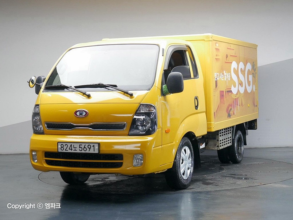 2017 KIA BONGO 3 Frozen tower 1 ton king cap low