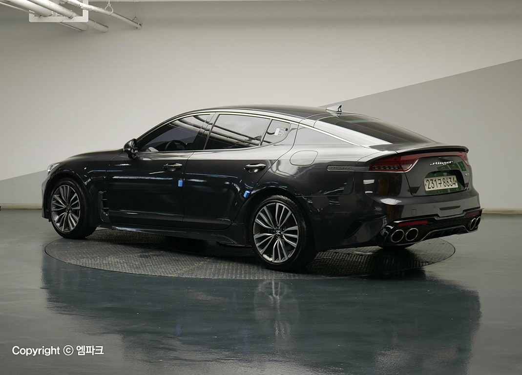 2018 KIA STINGER 2.0 turbo Prime