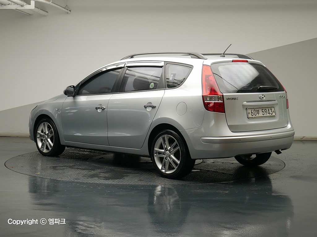 2010 HYUNDAI i30cw 