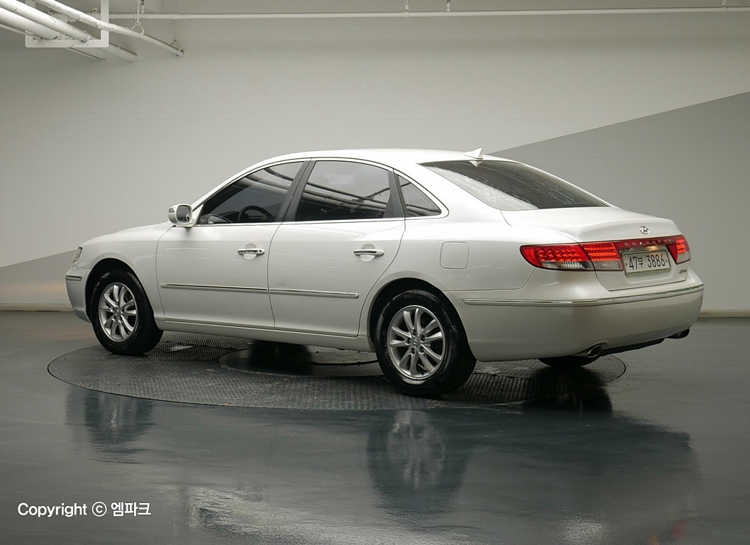 2010 HYUNDAI THE LUXURY GRANDEUR LPI Disabled