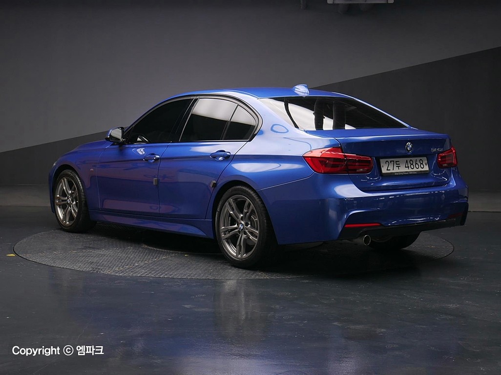 2018 BMW 3 Series (6Gen) 320i M sports