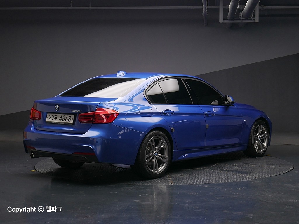 2018 BMW 3 Series (6Gen) 320i M sports