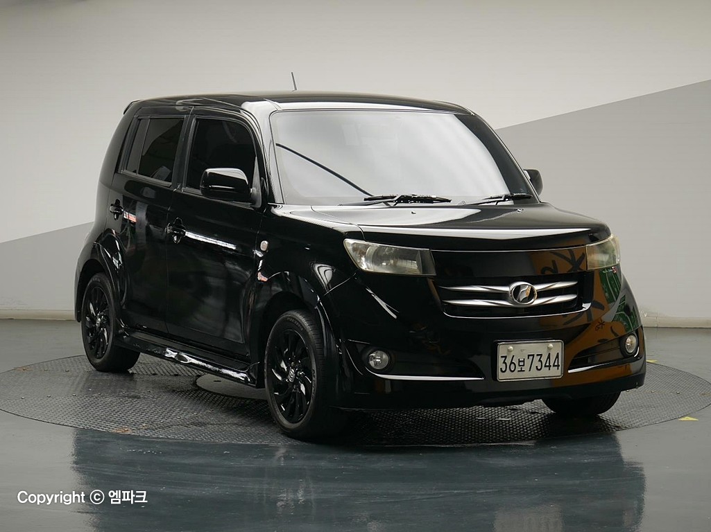2006 TOYOTA bB 1.3 2WD