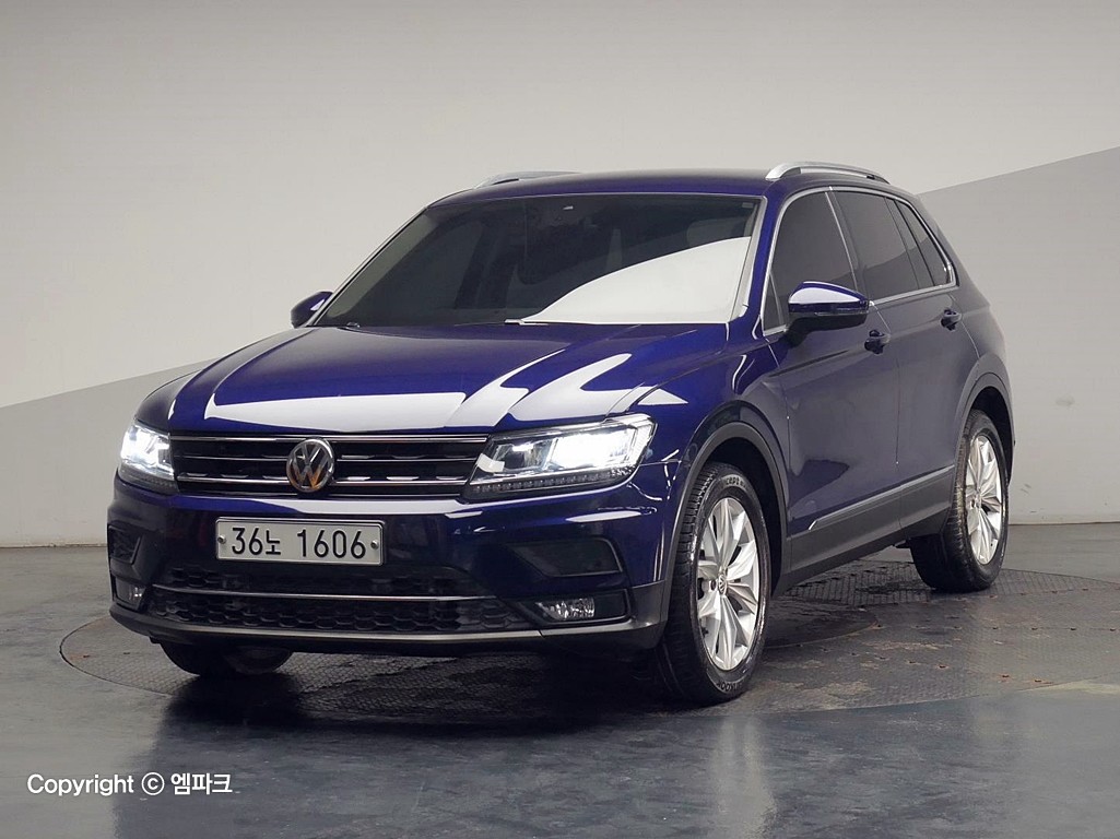 2018 VOLKSWAGEN TIGUAN (2Gen) 2.0 tdi premium