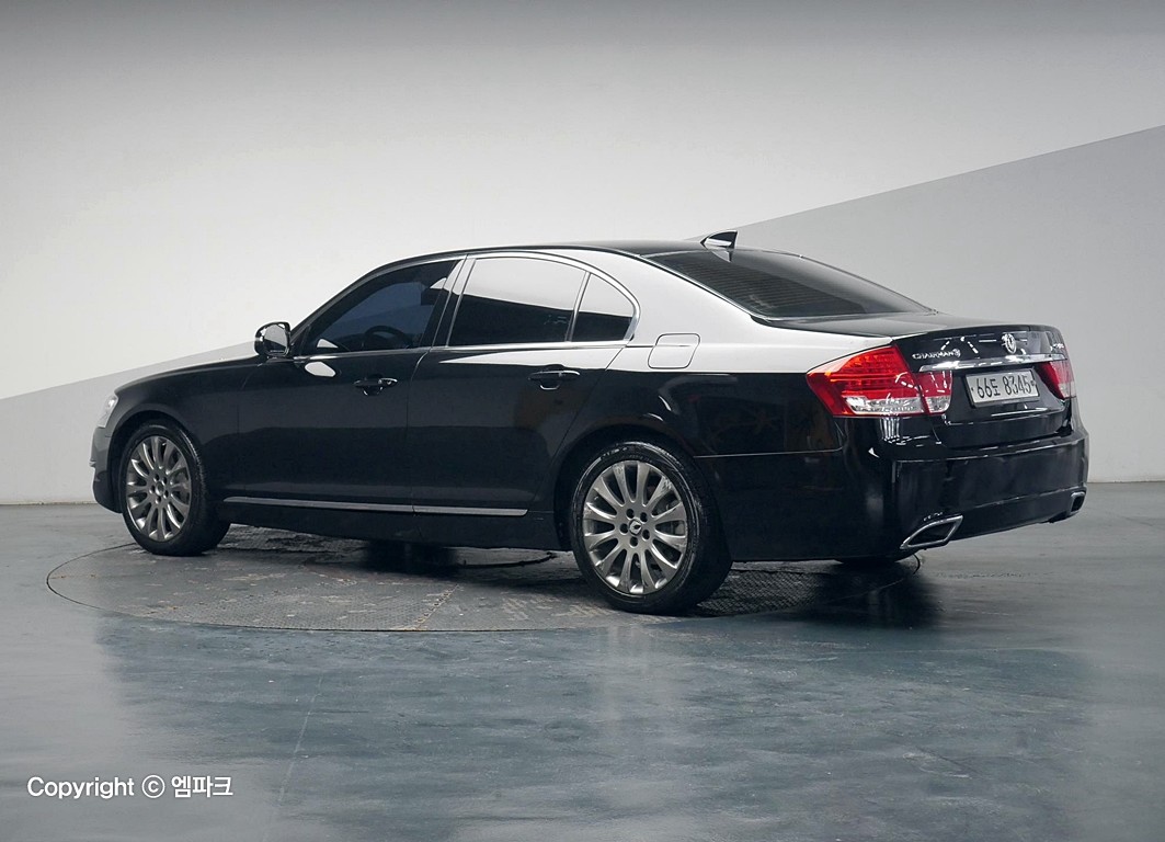 2012 SSANGYONG NEW CHAIRMAN W CW700 luxury