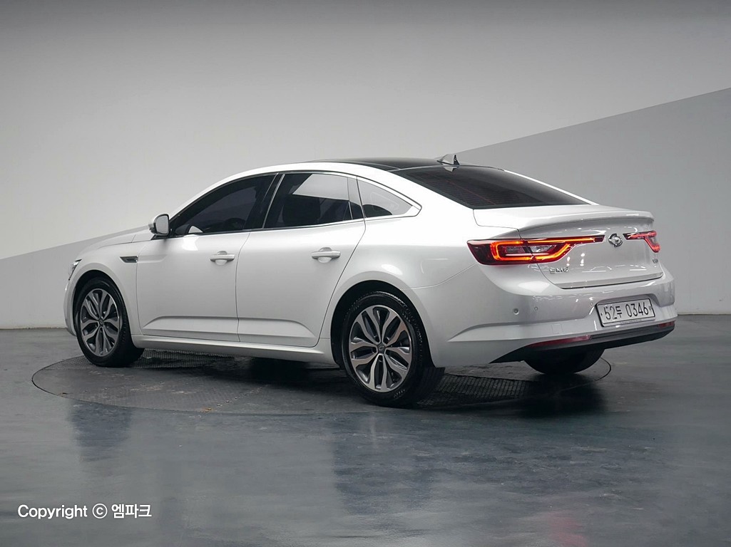 2016 RENAULT KOREA SM6 2.0 GDE Re