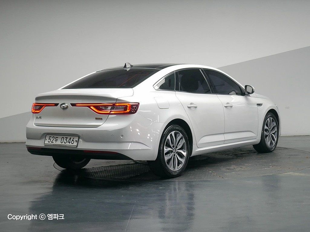 2016 RENAULT KOREA SM6 2.0 GDE Re