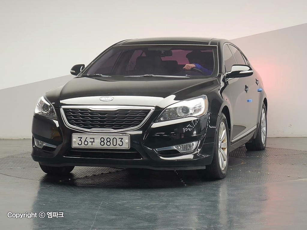 2012 KIA K7 THE PRESTIGE LPI Rent -a -car luxury