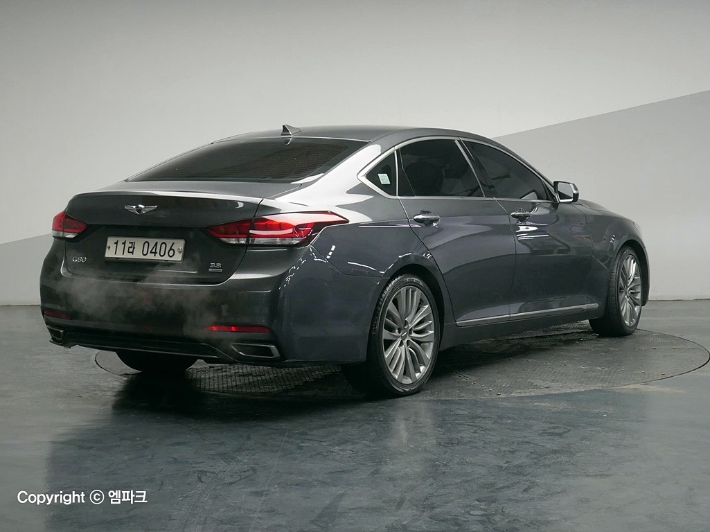 2017 GENESIS G80 3.3 GDI AWD Premium luxury