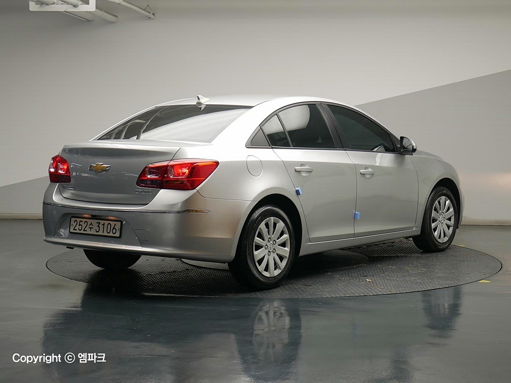 2016 CHEVROLET(GM) AMAING NEW CRUZE 4 Door 1.8 LS