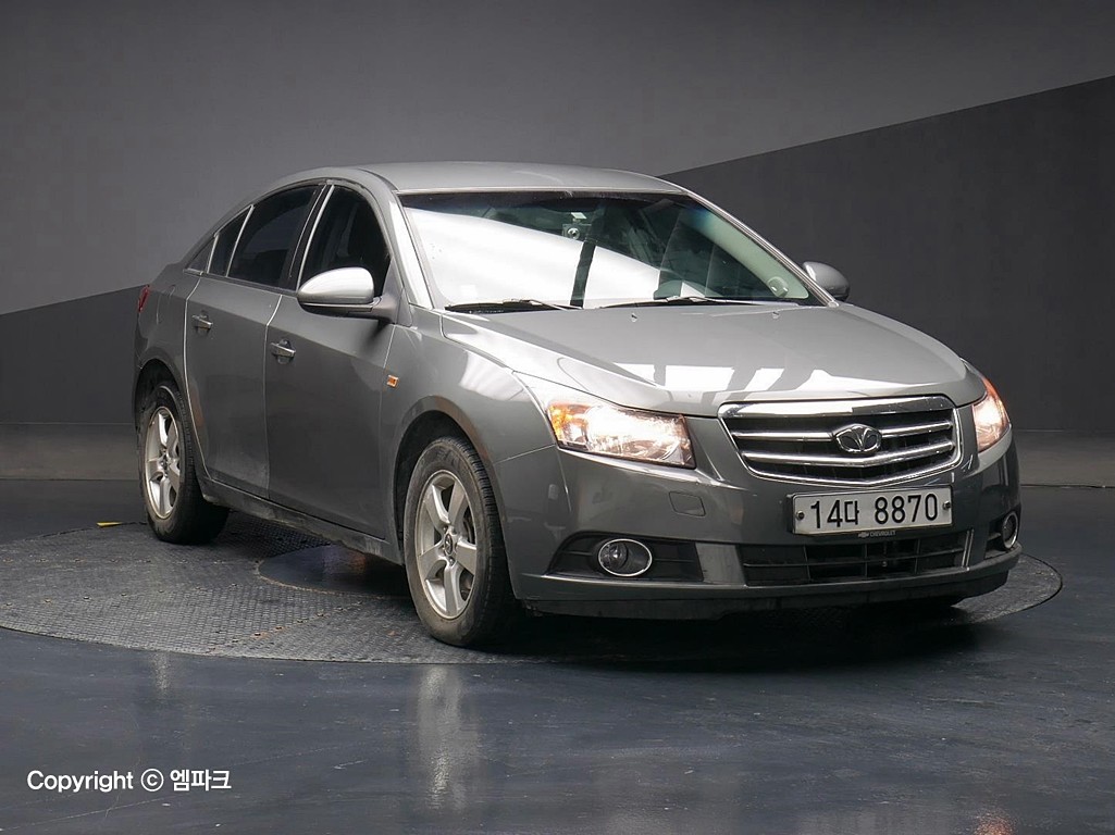 2010 CHEVROLET(GM) LACETTI PREMIERE 4 Door 1.8 CDX general type