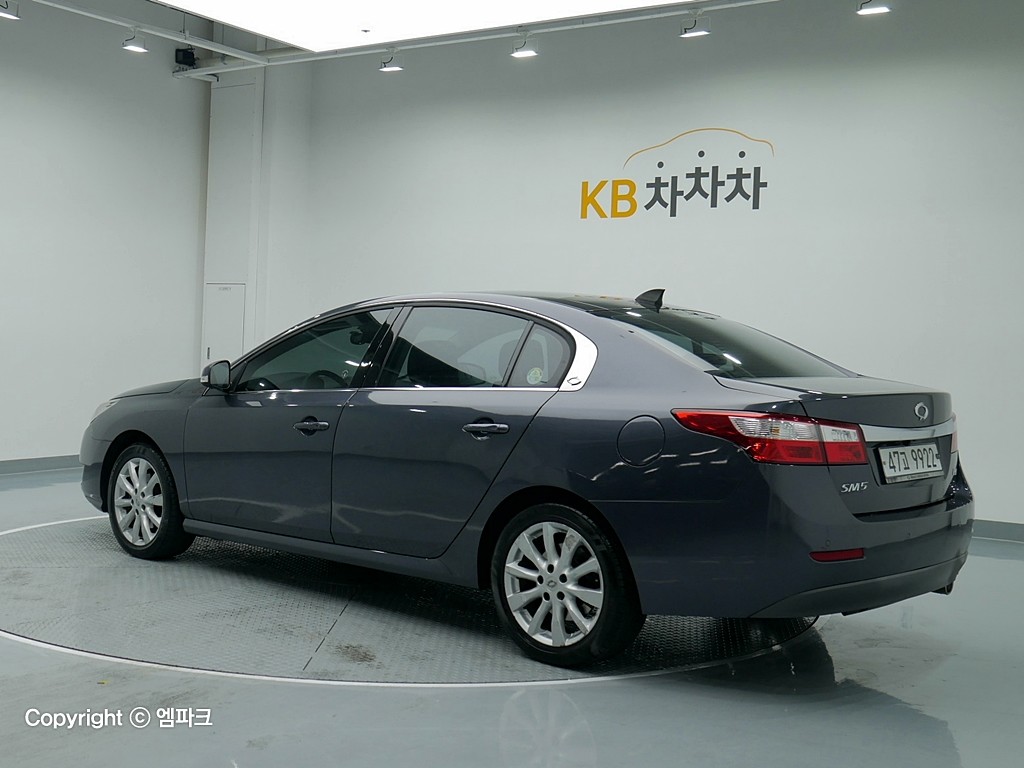2010 RENAULT KOREA NEW SM5 (NEW) 2.0 re