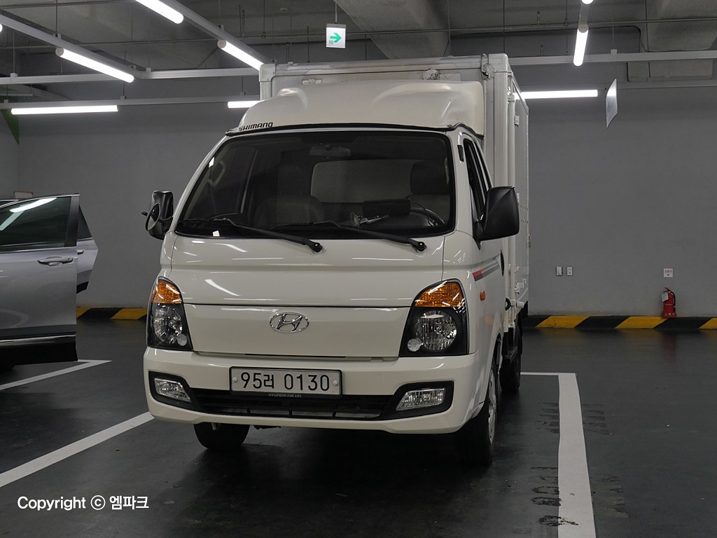 2016 HYUNDAI PORTER II Built -in Power gate