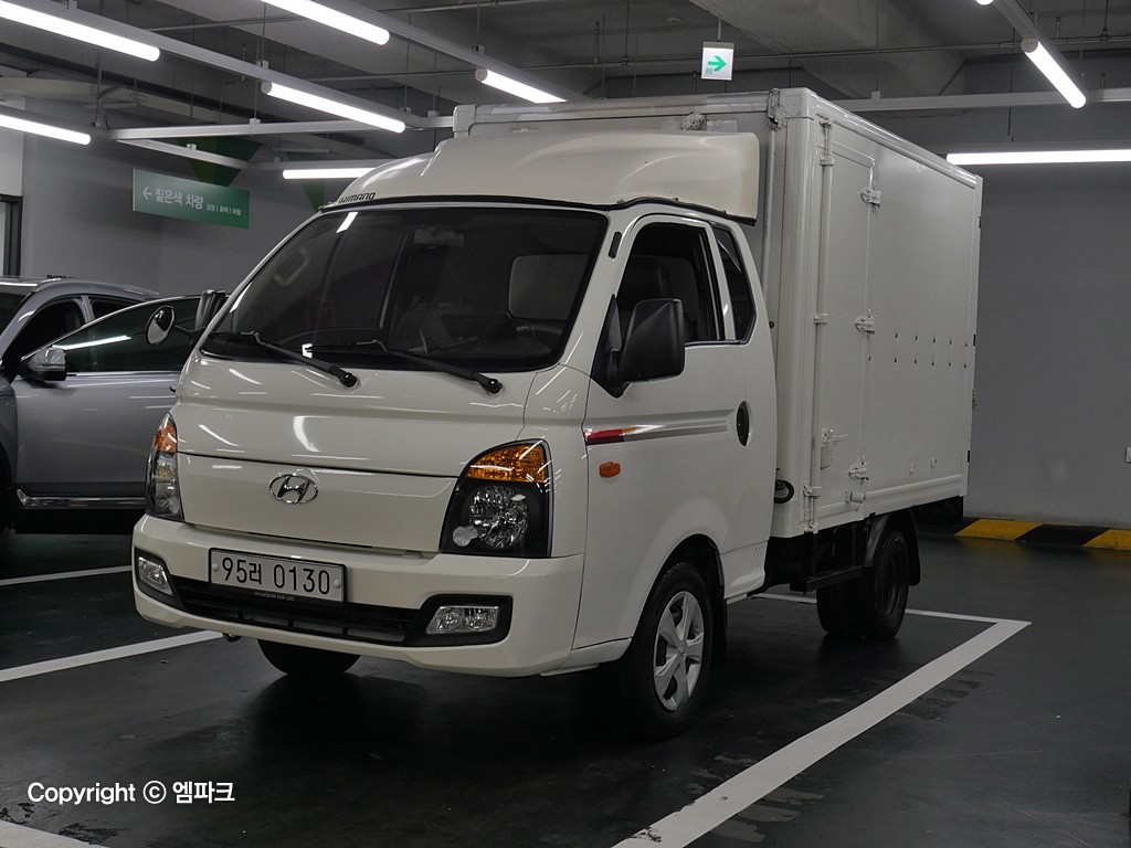 2016 HYUNDAI PORTER II Built -in Power gate