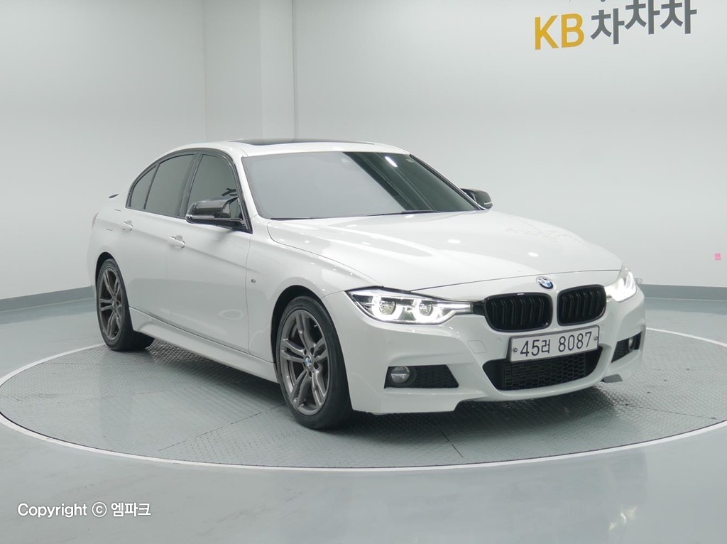 2017 BMW 3 Series (6Gen) 320i M sports