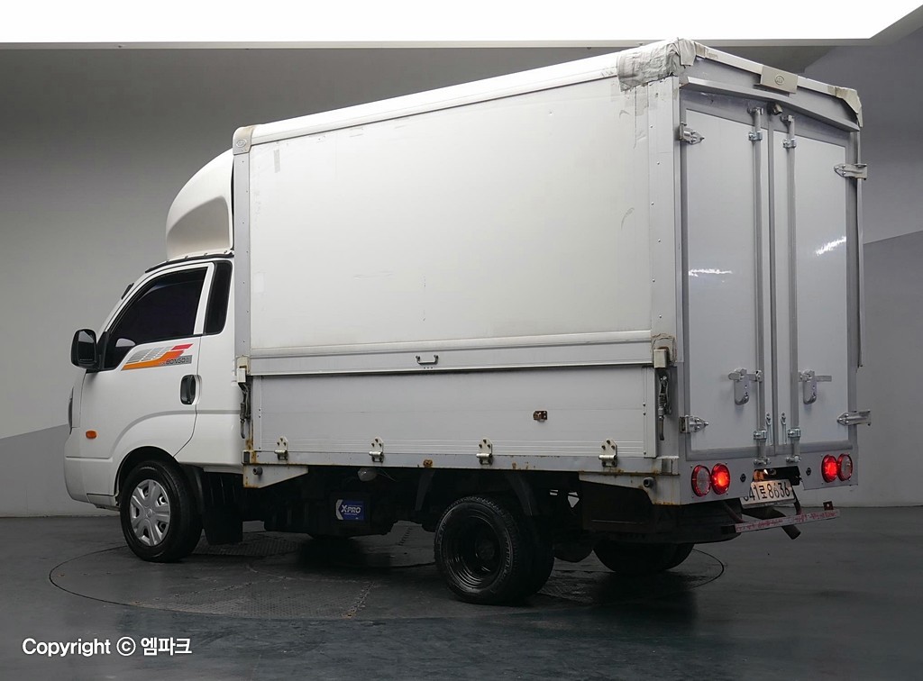 2017 KIA BONGO 3 Wingbody 1 ton