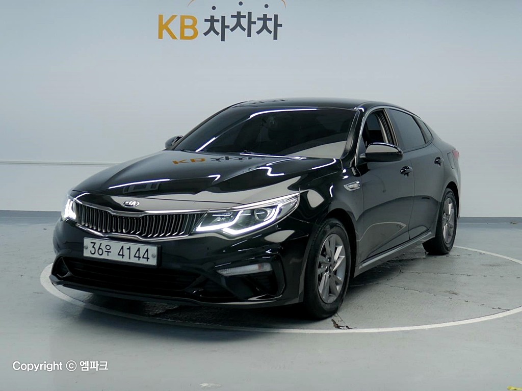 2019 KIA THE NEW K5 2.0 gasoline luxury