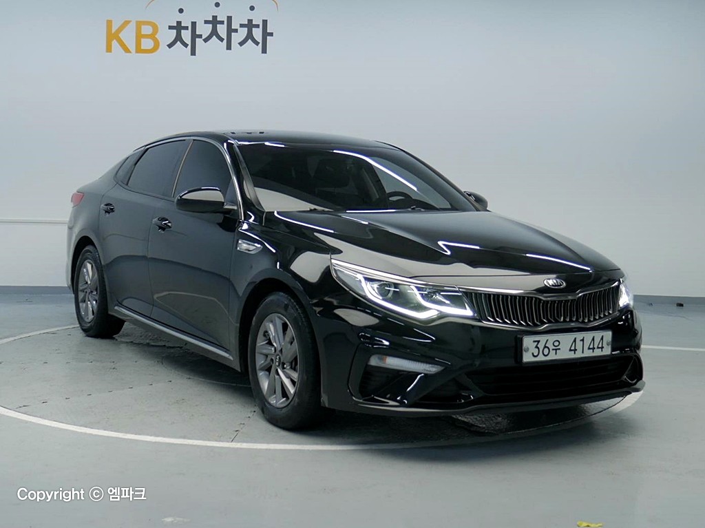 2019 KIA THE NEW K5 2.0 gasoline luxury