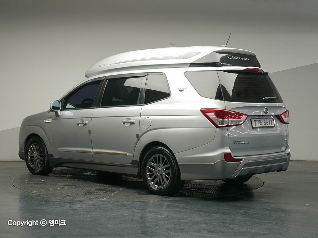 2014 SSANGYONG KORANDO TURISMO 2.0 Chateau 4WD 11 -seater