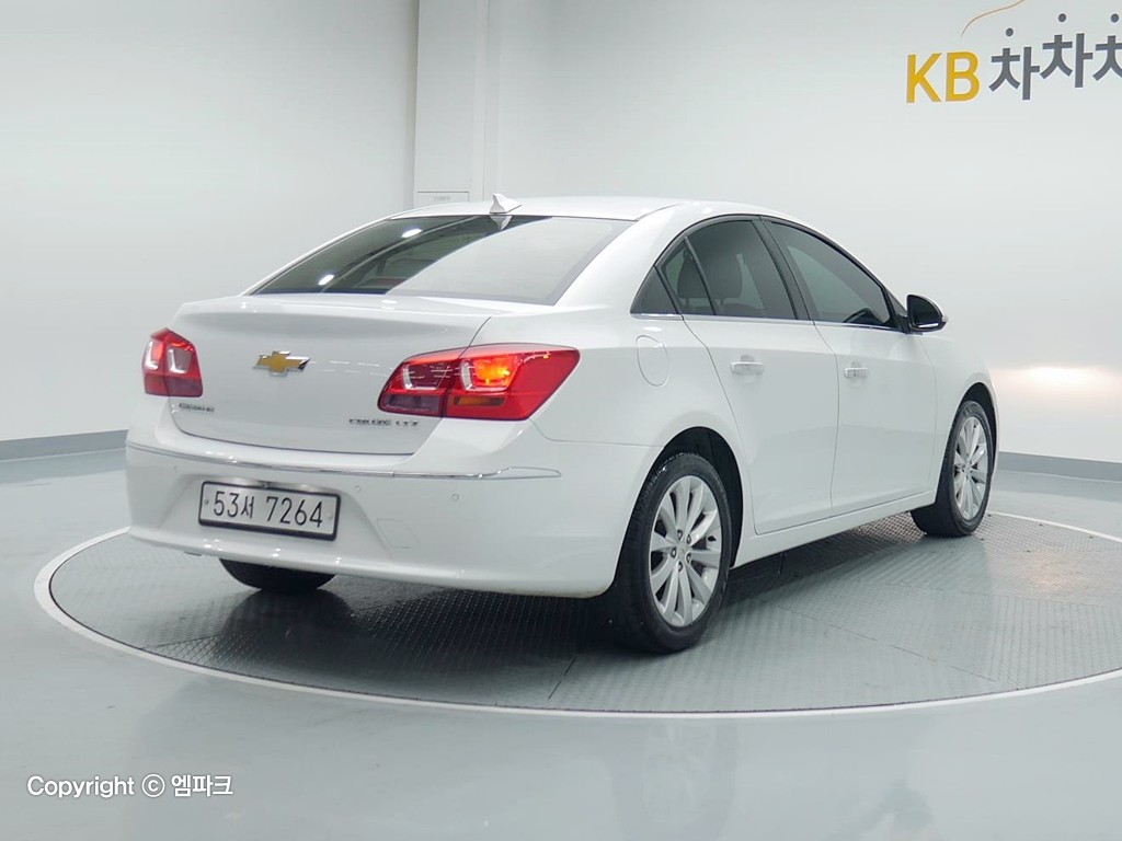 2015 CHEVROLET(GM) AMAING NEW CRUZE 4 Door 1.8 LTZ