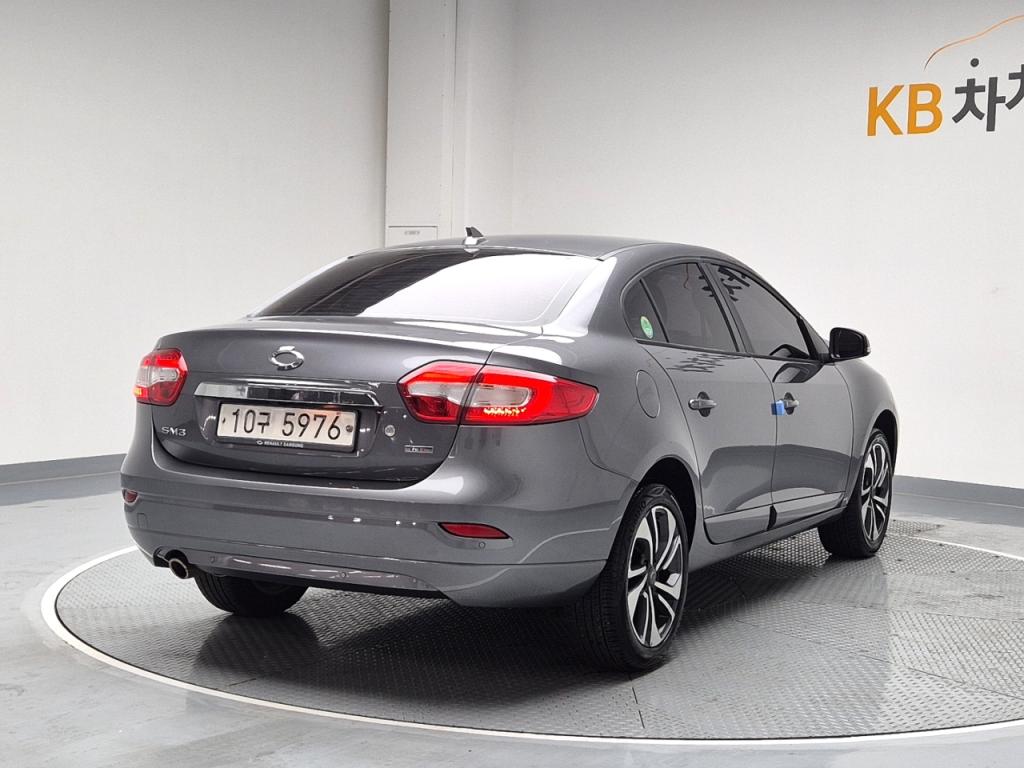 2019 RENAULT KOREA SM3 NEO Se