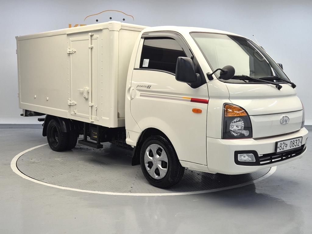 2018 HYUNDAI PORTER II Built -in Low