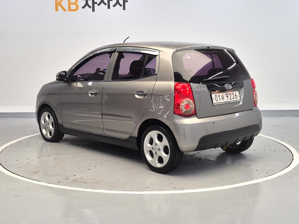 2011 KIA NEW MORNING LX High -end black premium