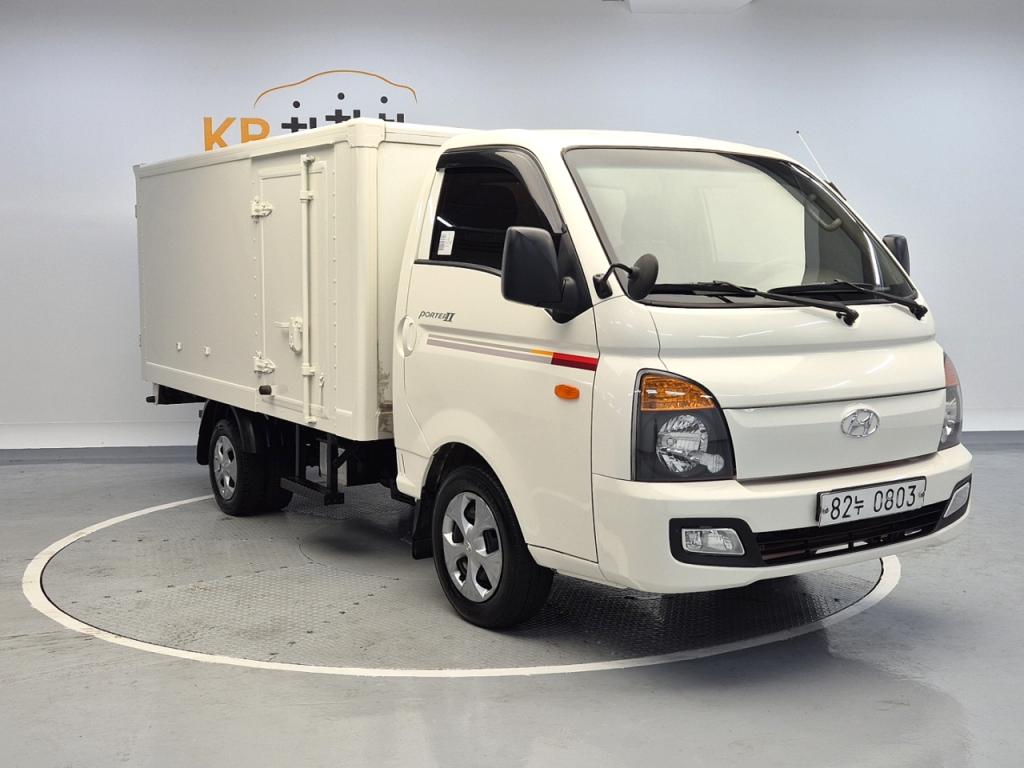 2018 HYUNDAI PORTER II Built -in Low