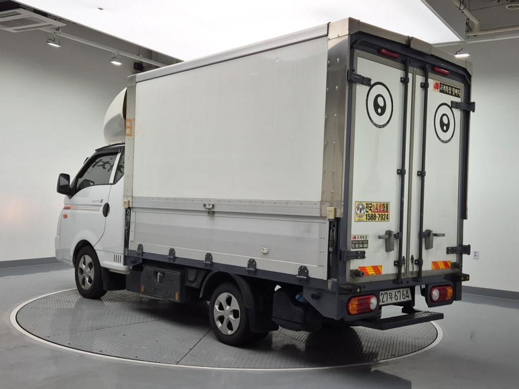 2021 HYUNDAI PORTER II Wingbody Electricity