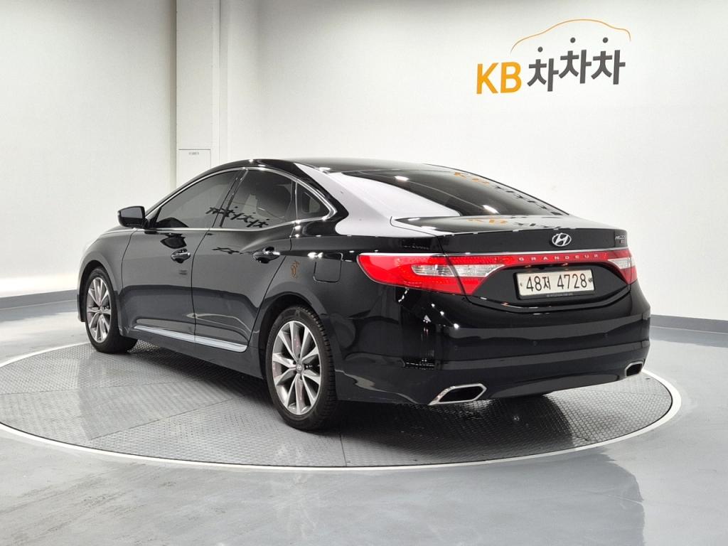 2015 HYUNDAI GRANDEUR HG Diesel HG 220 premium
