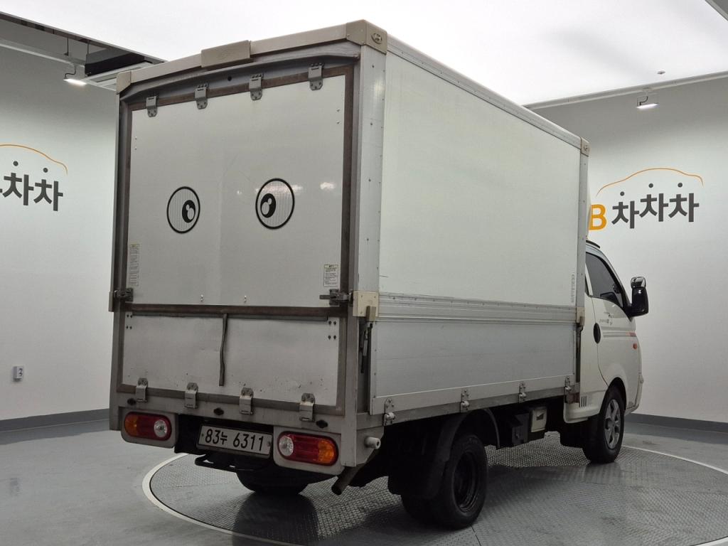 2017 HYUNDAI PORTER II Wingbody Electricity