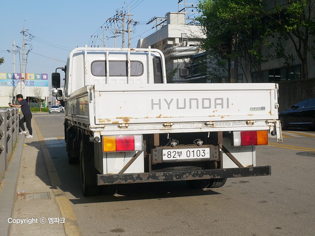 2017 HYUNDAI All New MIGHTY 2.5 ton General Cap Jang axis