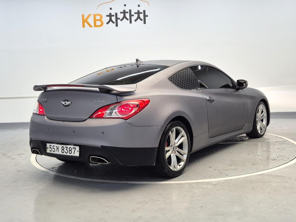 2011 HYUNDAI GENESIS COUPE 380 GT RW