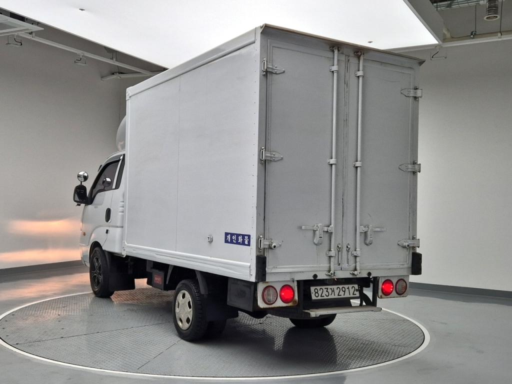 2016 KIA BONGO 3 Built -in 1 ton king cap