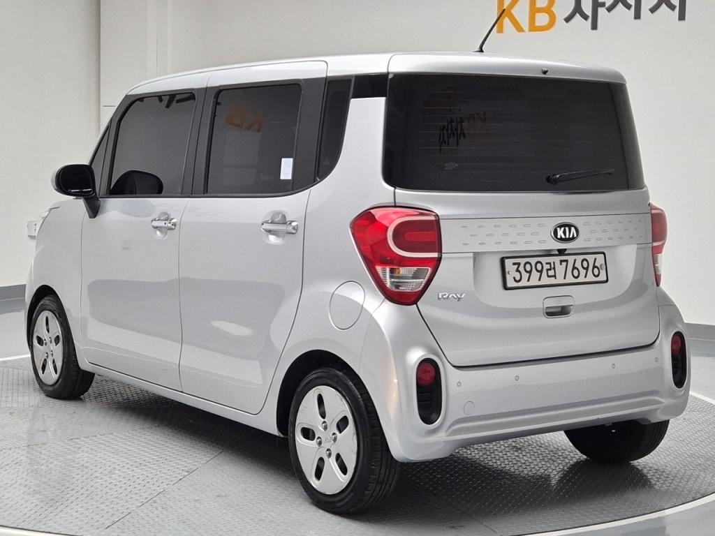 2019 KIA THE NEW RAY Van High -end