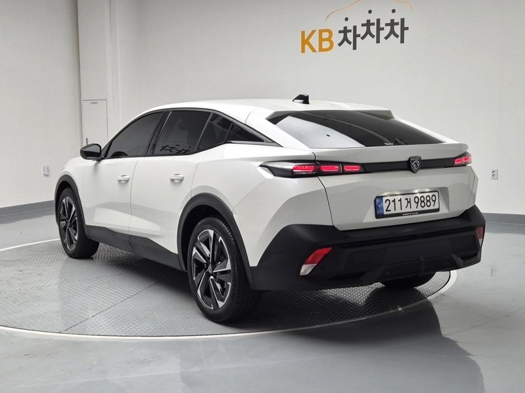 2023 PEUGEOT 408 1.2 Allure