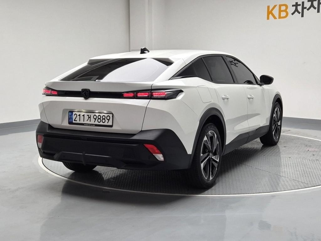2023 PEUGEOT 408 1.2 Allure
