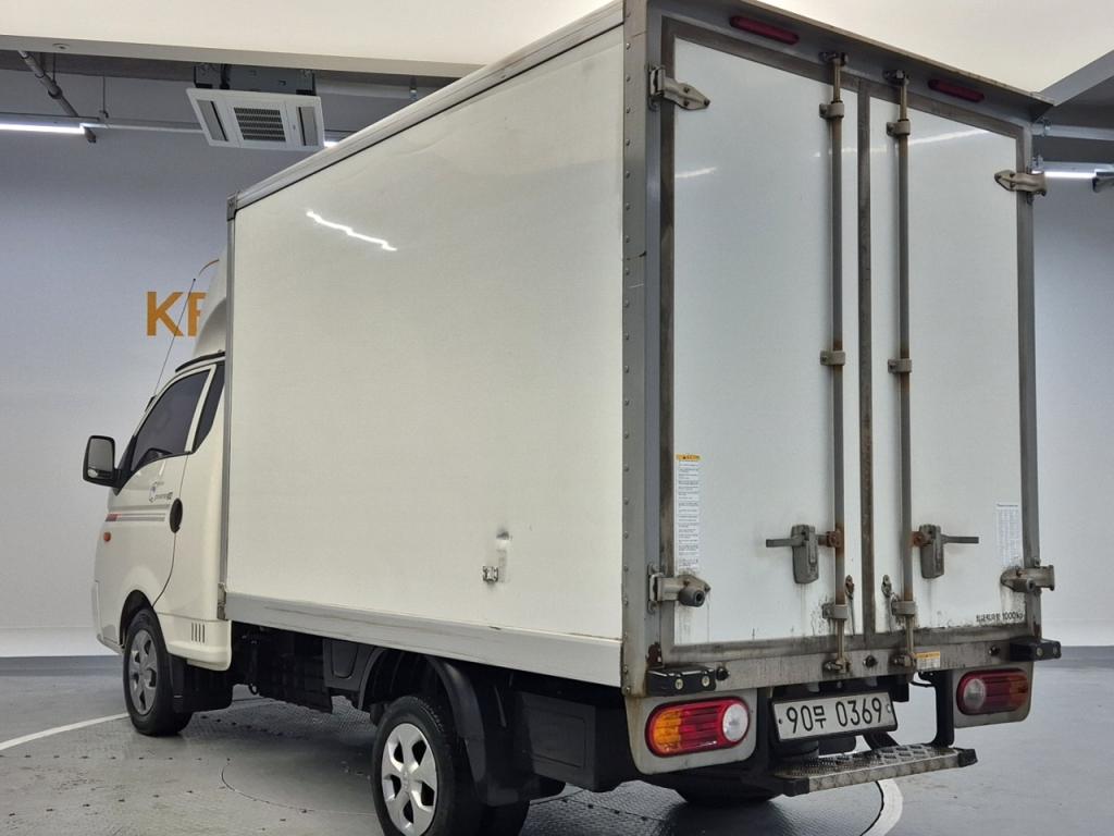 2018 HYUNDAI PORTER II High Refrigerated Tower Tea Super cap