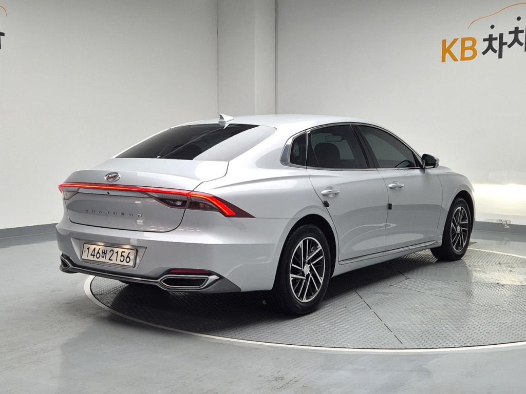 2022 HYUNDAI THE NEW GRANDEUR IG LPI 3.0 High -end business